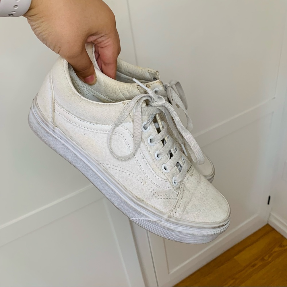 Vans White Shoes Size 6.5